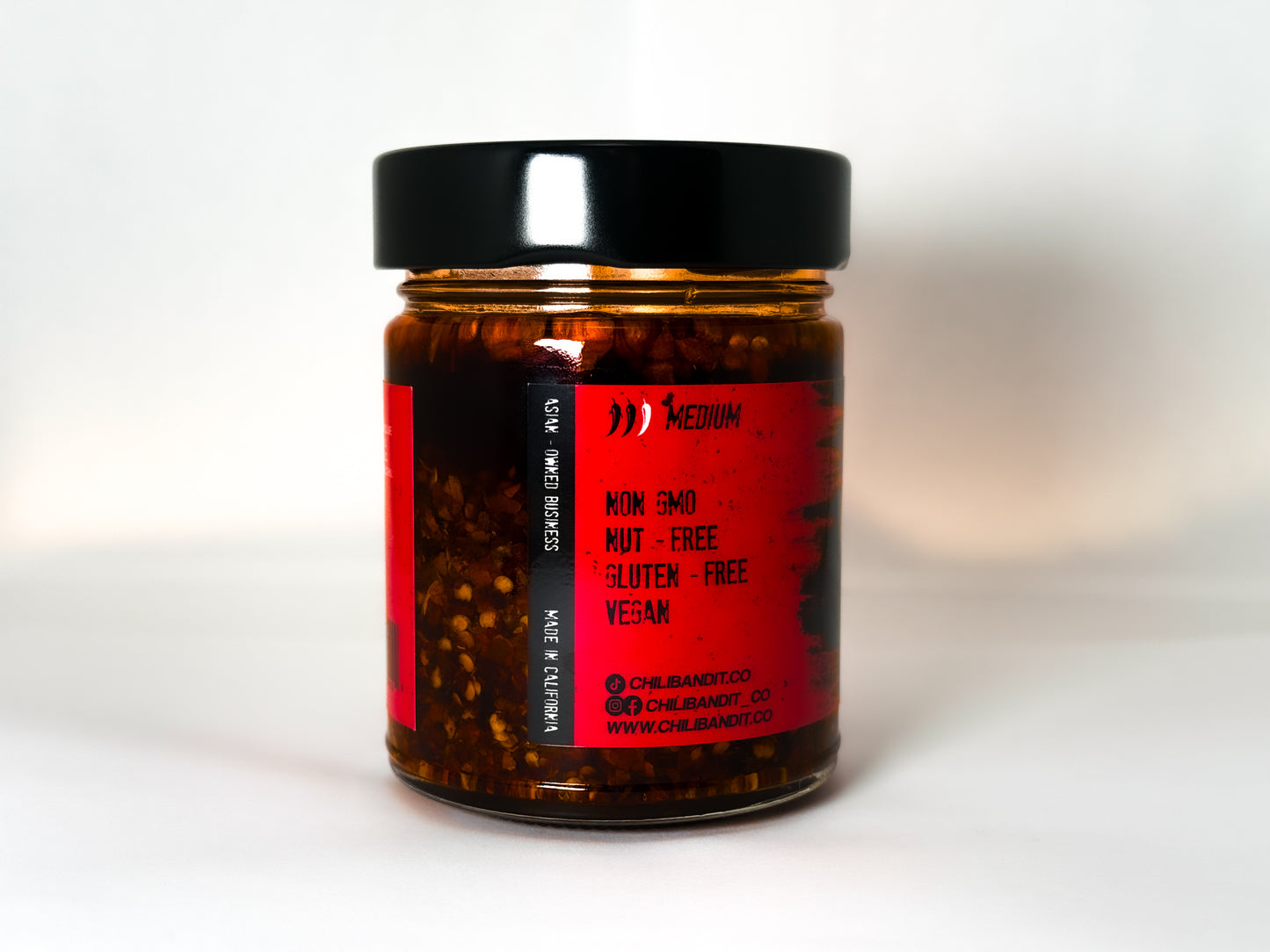 Chili Bandit Crunchy Garlic Chili Oil – Mild, Medium, or Hot | Small-Batch Flavor